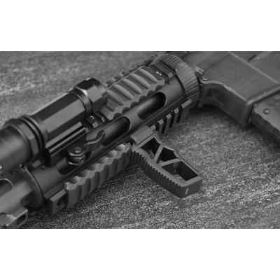 utg leapers chwyt przedni super slim picatinny mt fgp01x