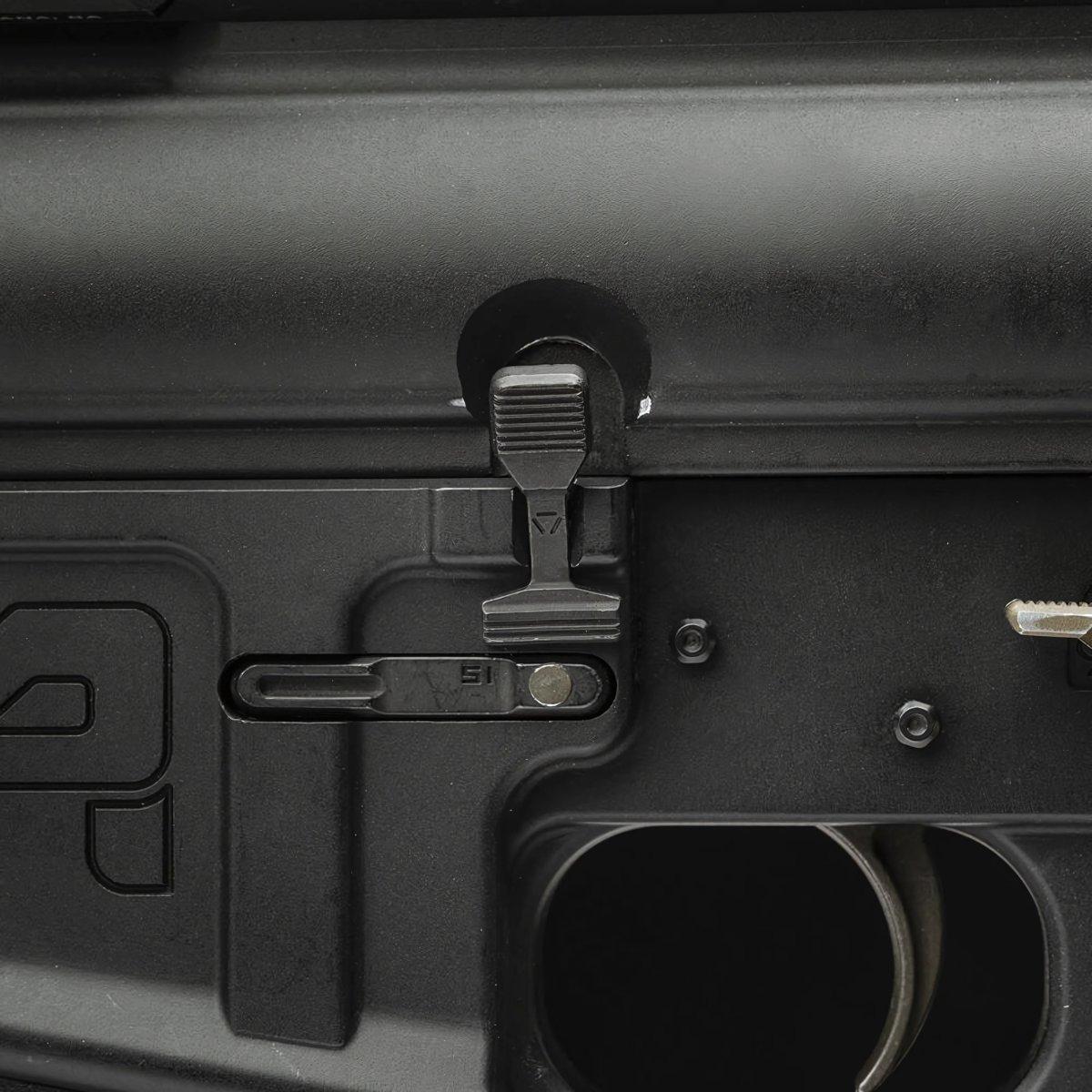 strike industries dzwignia zwalniacza zamka enhanced bolt catch dla ar10 czarny si ar10 ebc