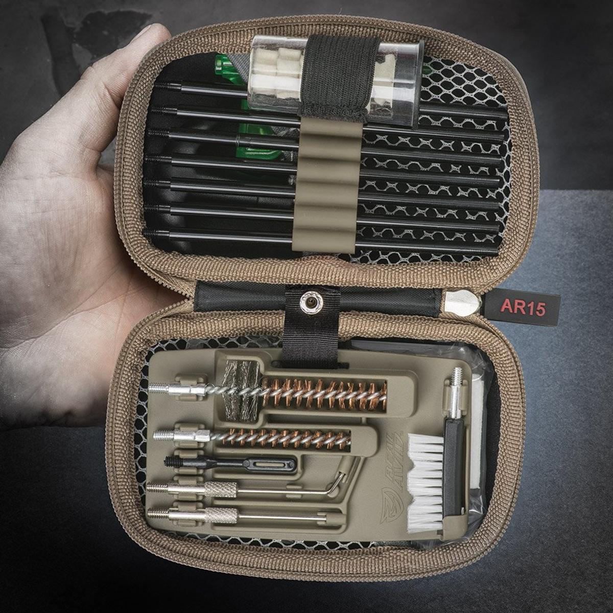 real avid zestaw do czyszczenia broni gun boss ar 15 avgckar15