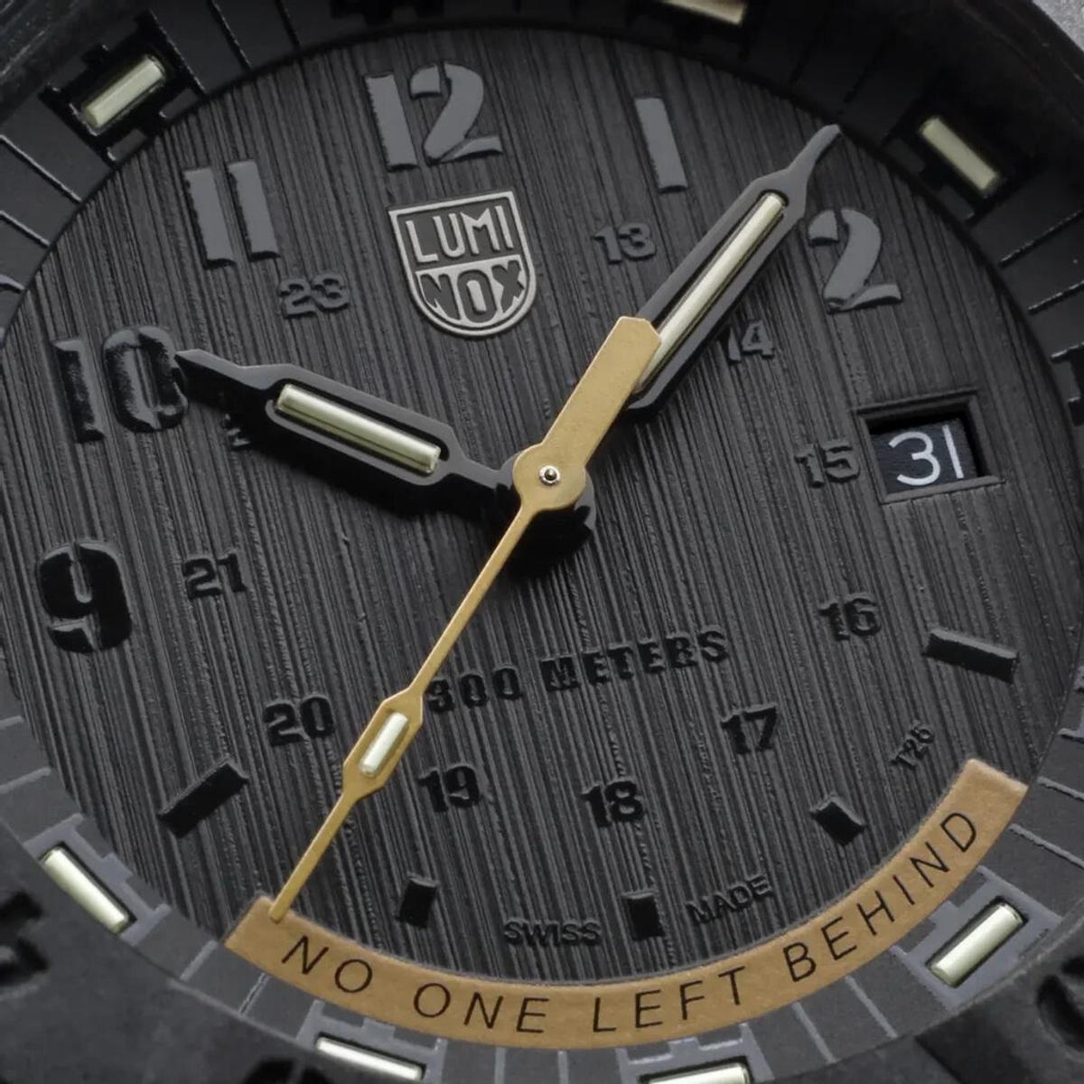 luminox zegarek master carbon seal 3800 no one left behind limited edition xs 3805 nolb set