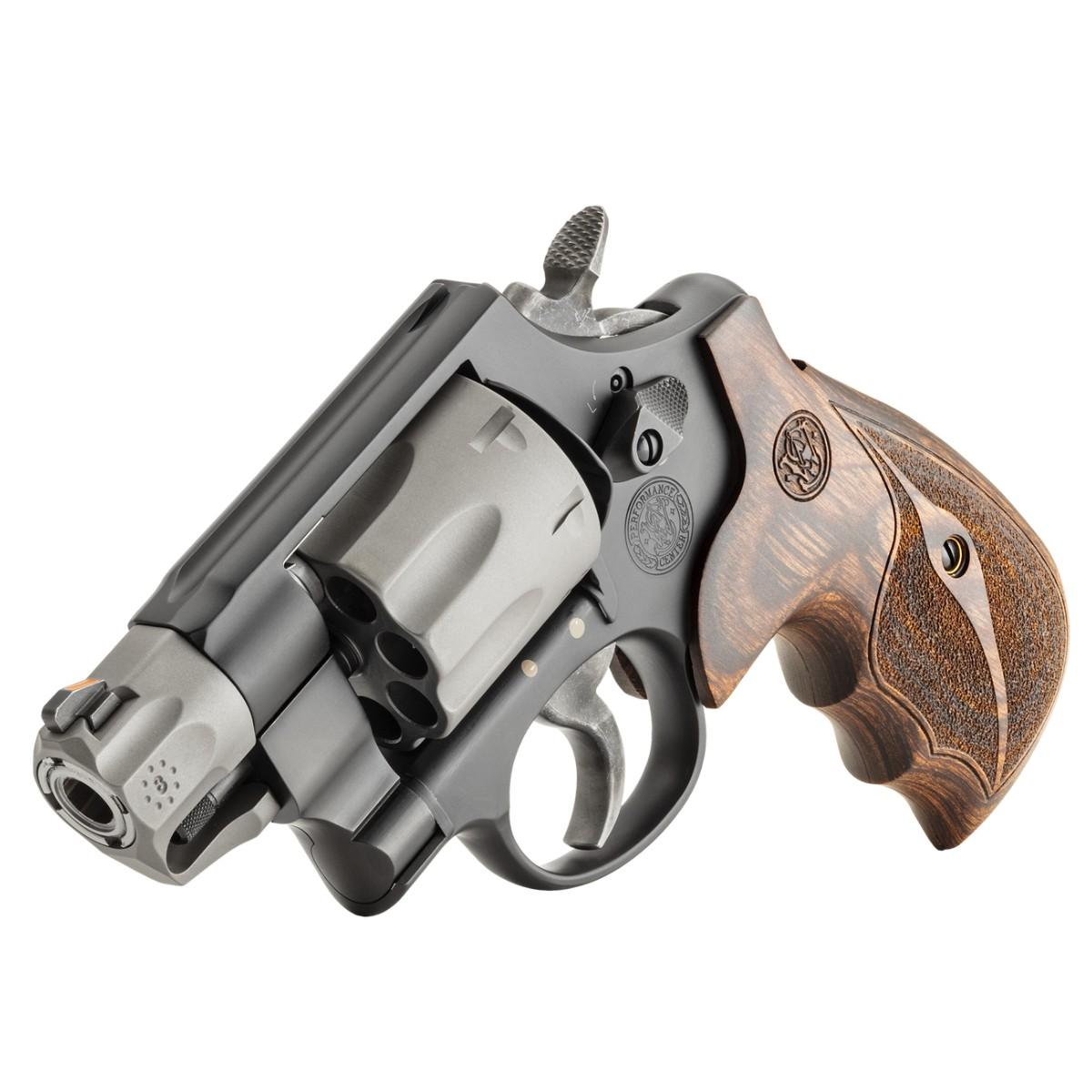 smith wesson performance center 327 2 170245