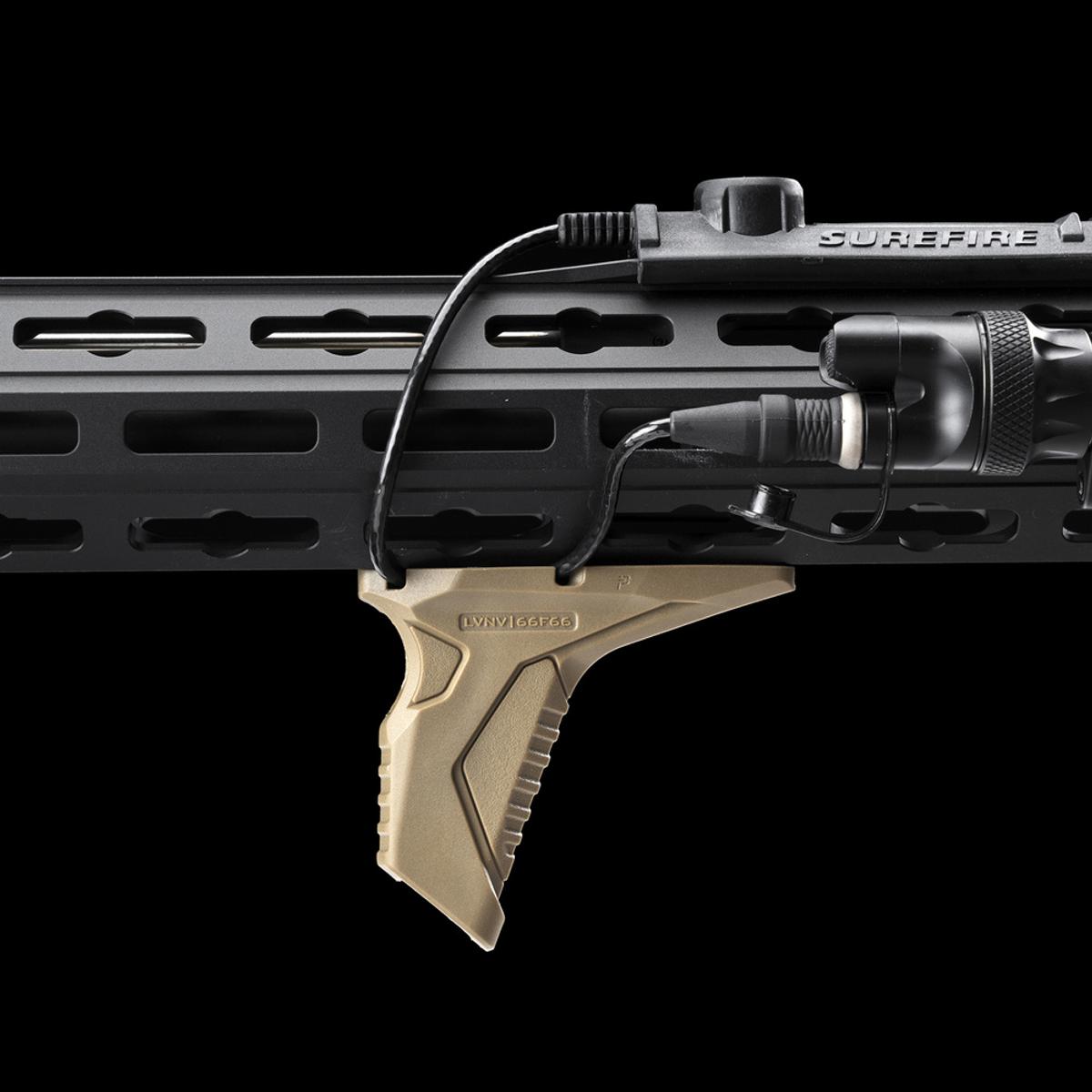 strike industries chwyt link angled handstop with cable management system m lok keymod fde si ar hsfg fde