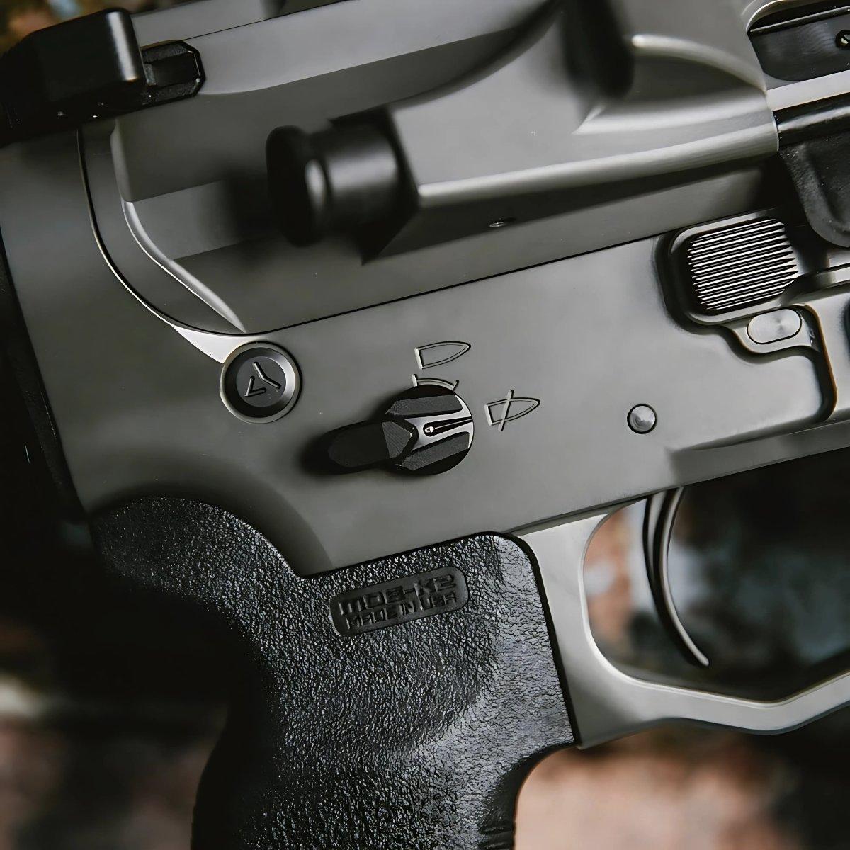 radian weapons obustronny selektor ar15 radian talon 45 90 czarny r0018
