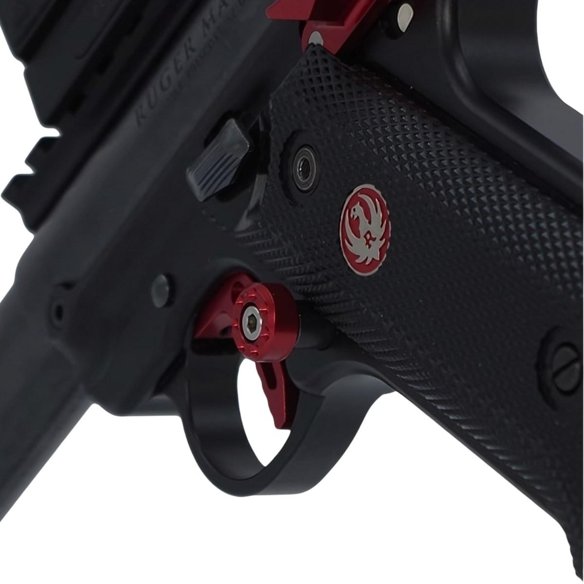 tandemkross powiekszony zwalniacz magazynka titan ruger mark iii iv czerwony tk24n0249red1