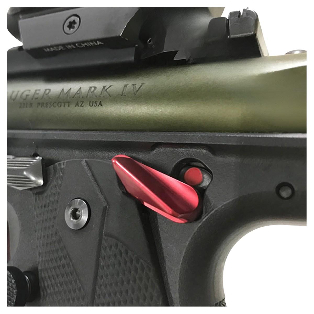 tandemkross cornerstone powiekszony bezpiecznik podporka kciuka 1911 ruger mark iv 22 45 czerwony tk26n0270red1