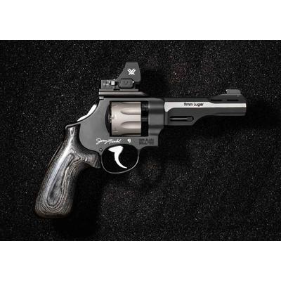 smith wesson performance center 327 wr jerry miculek world record revolver 5 z kolimatorem 14045