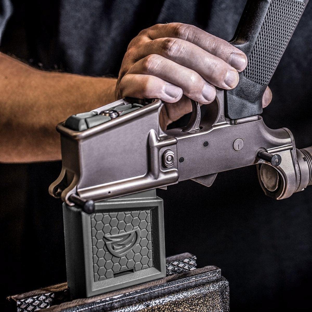 real avid blok mocujacy smart fit ar 15 vise block avar15sfvb