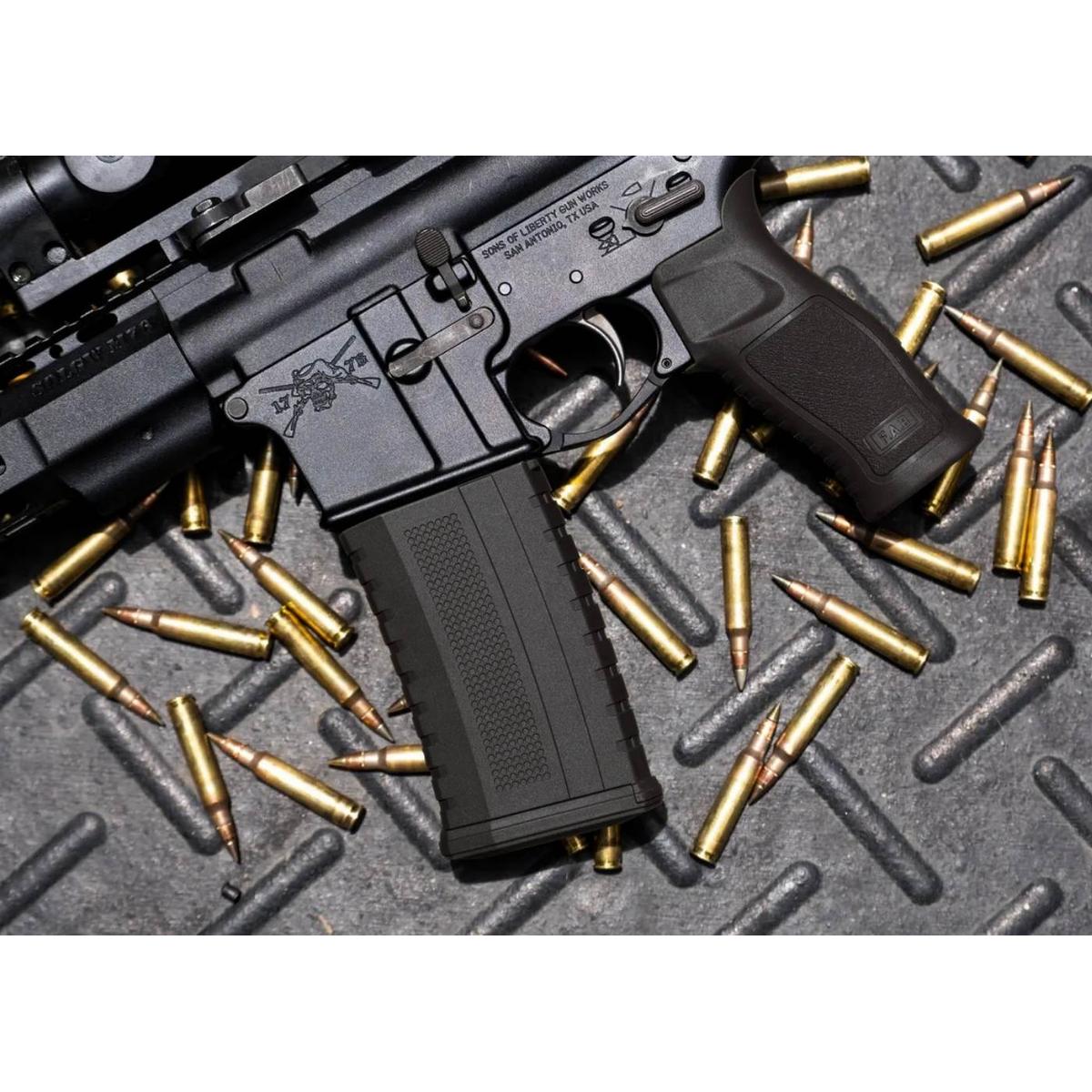 fab defense magazynek 30 nab do platformy ar15 ultimag g2 r30