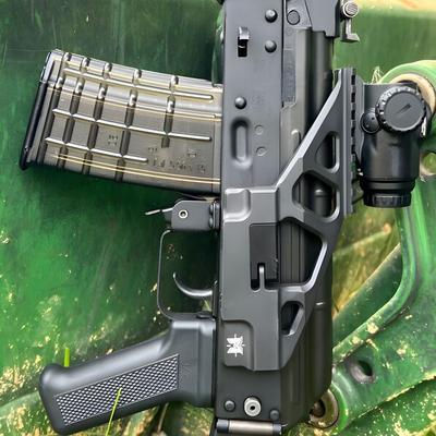 ak master mount boczny montaz forward do platformy ak czarny akmm omakfb