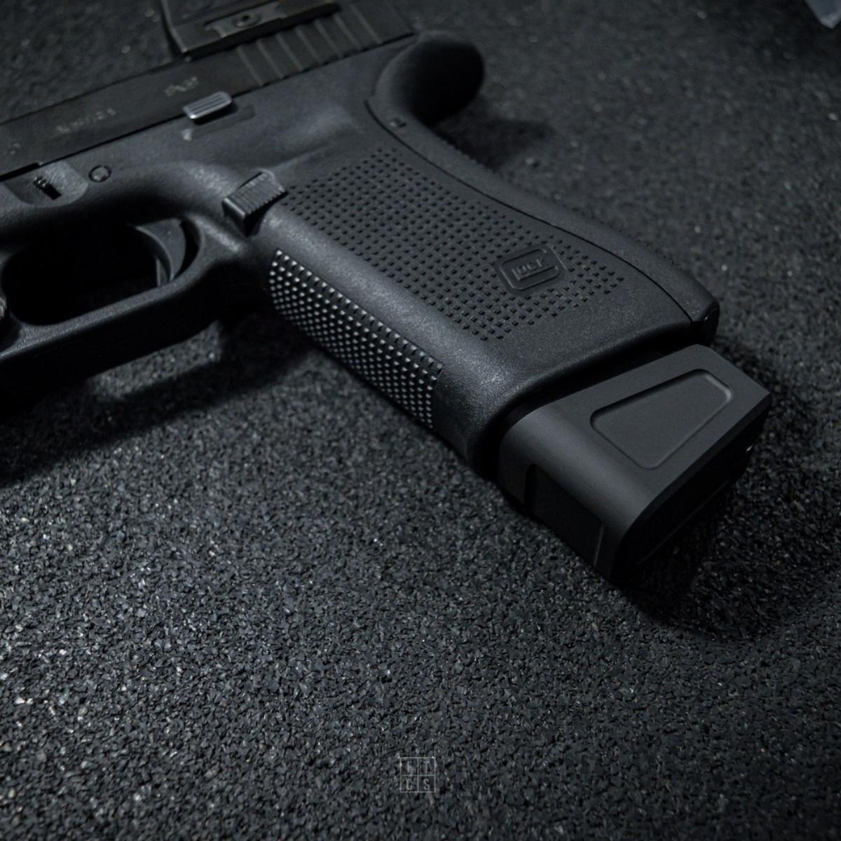 ftcs powiekszona stopka magazynka do pistoletow glock 9 40 3 czarny