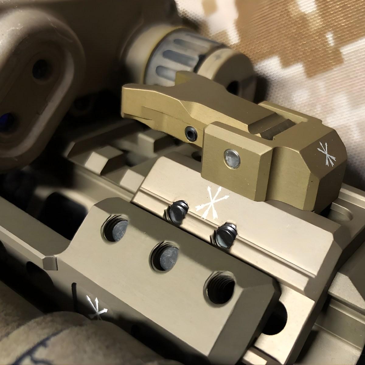 unity tactical montaz fusion light wing na szyne micro hub lewy czarny