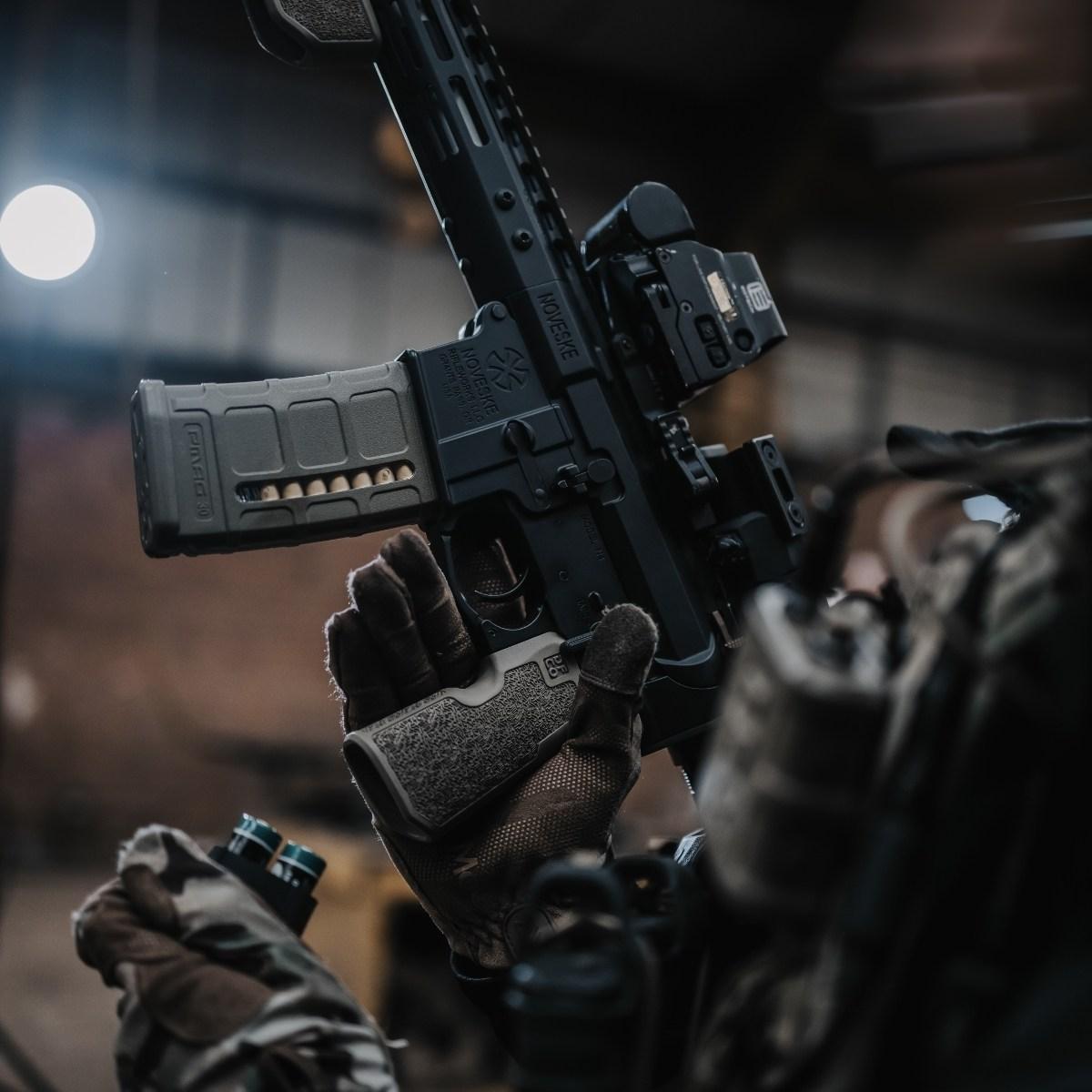 die free co chwyt pistoletowy dfco kung fu grip ar15 ar10 fde