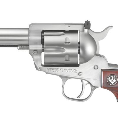 ruger new model blackhawk convertible 5 5 357magnum 38spec 9x19 5247