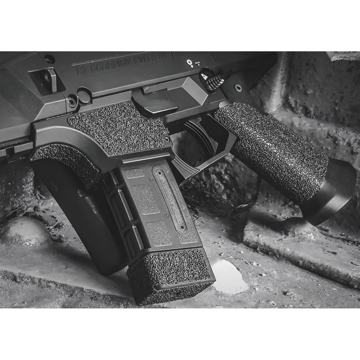 manul corp okladzina antyposlizgowa nexum pistol grip do cz scorpion evo3 czarna