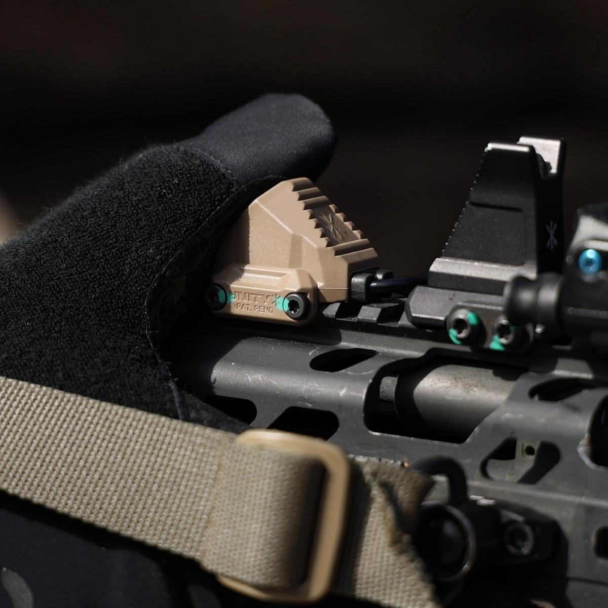 unity tactical wlacznik axon sl link usb c 4 5 czarny axn sl uc4 5b