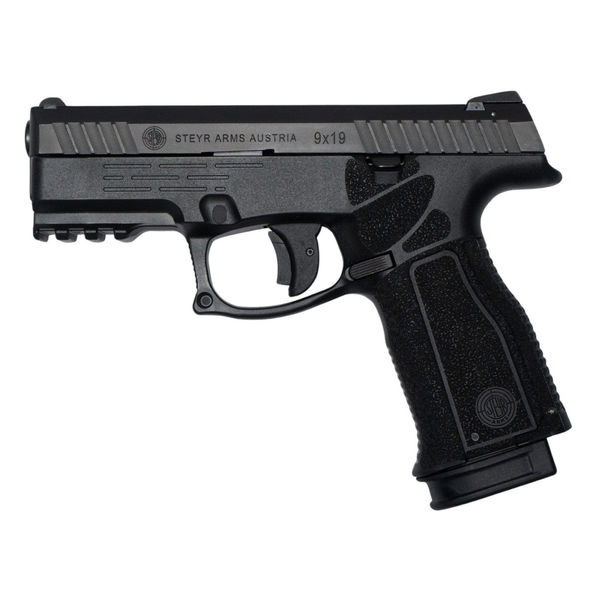 Steyr Arms M9-A2 - kaliber 9x19 mm